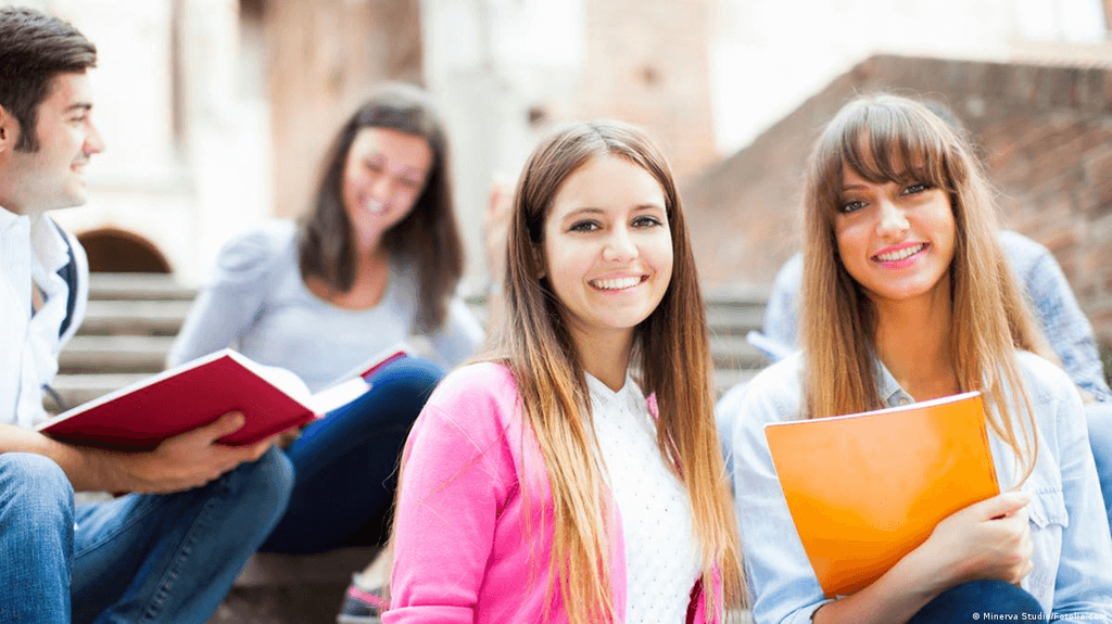 Процедура признания зарубежного диплома в РФ: комплексная поддержка